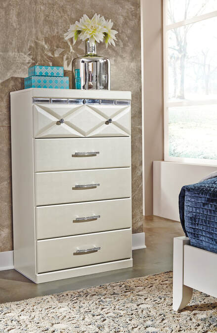 Champagne chest