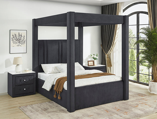JAYLA CANOPY BED