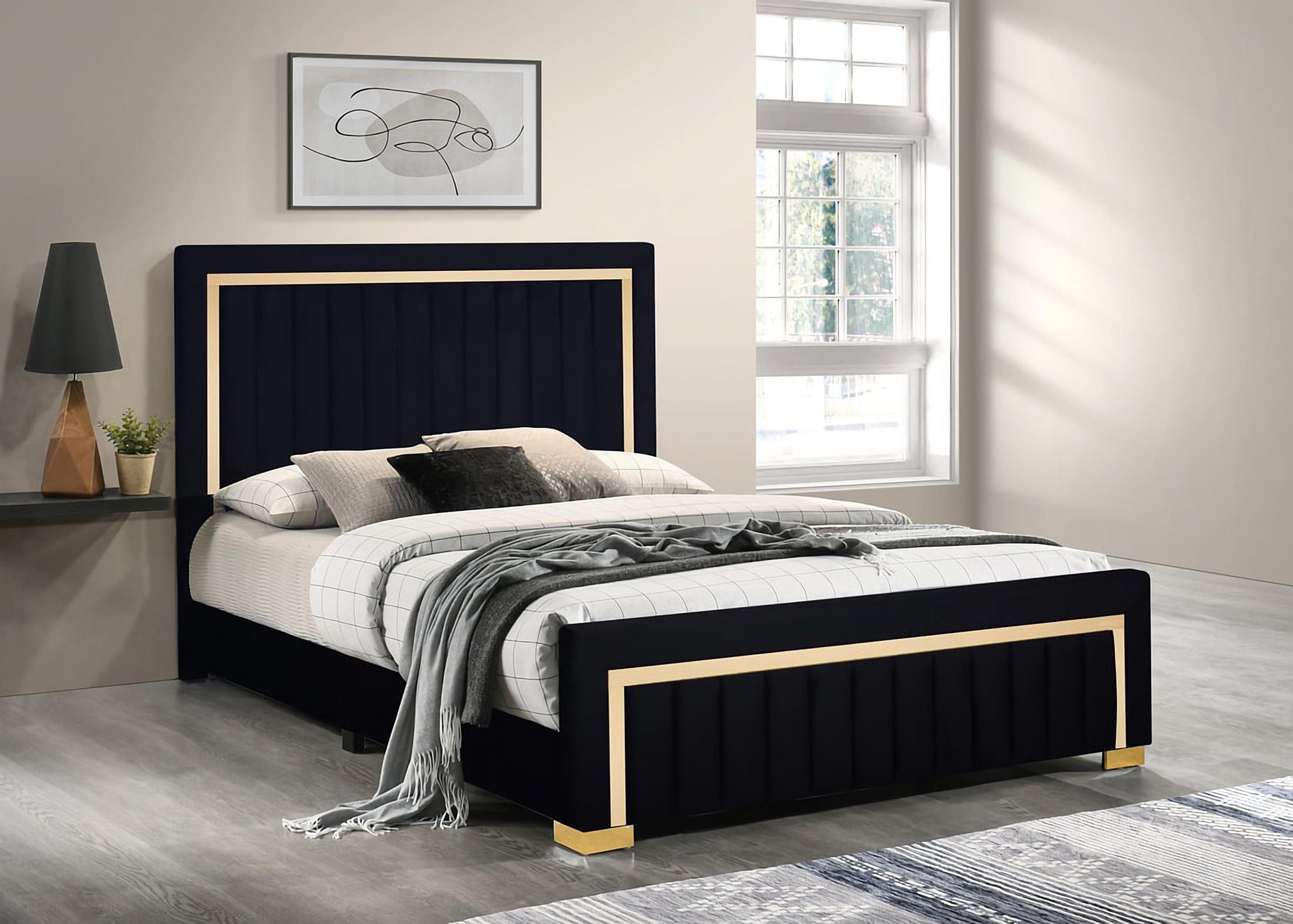 Damaris Bed