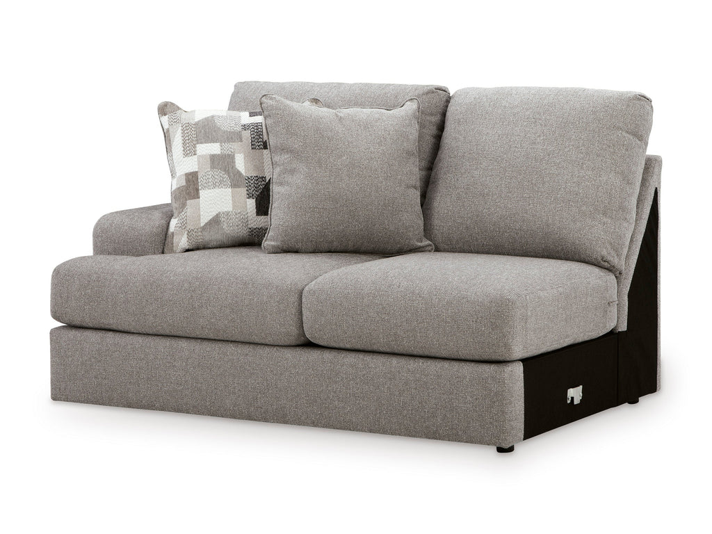 Lindon Sectional