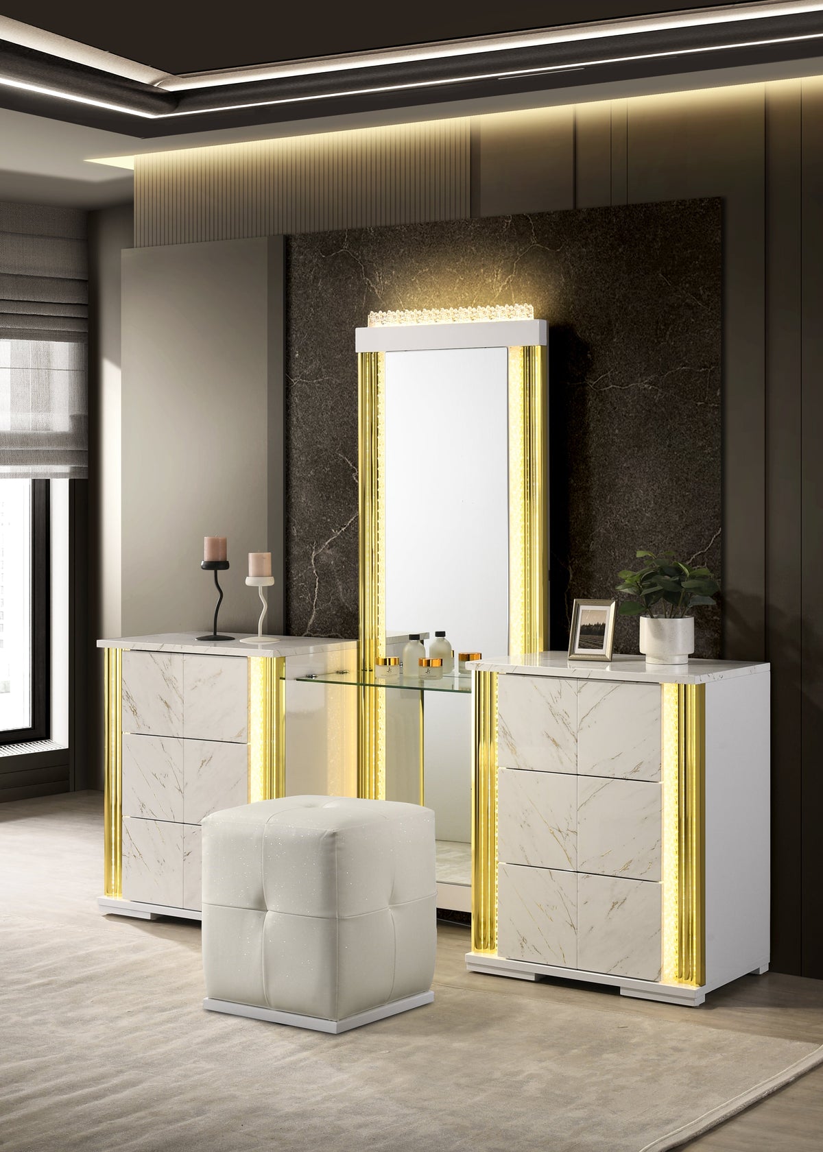 B31 Mika Vanity