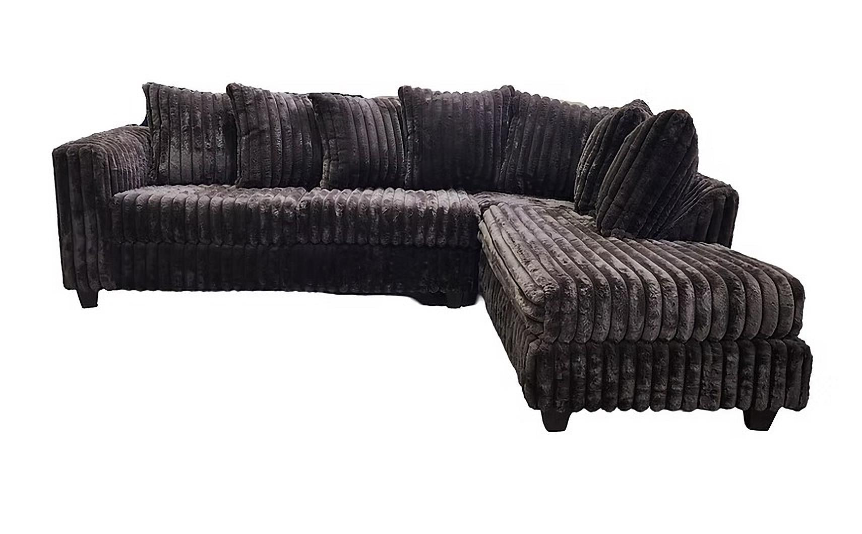 Gia Sectional