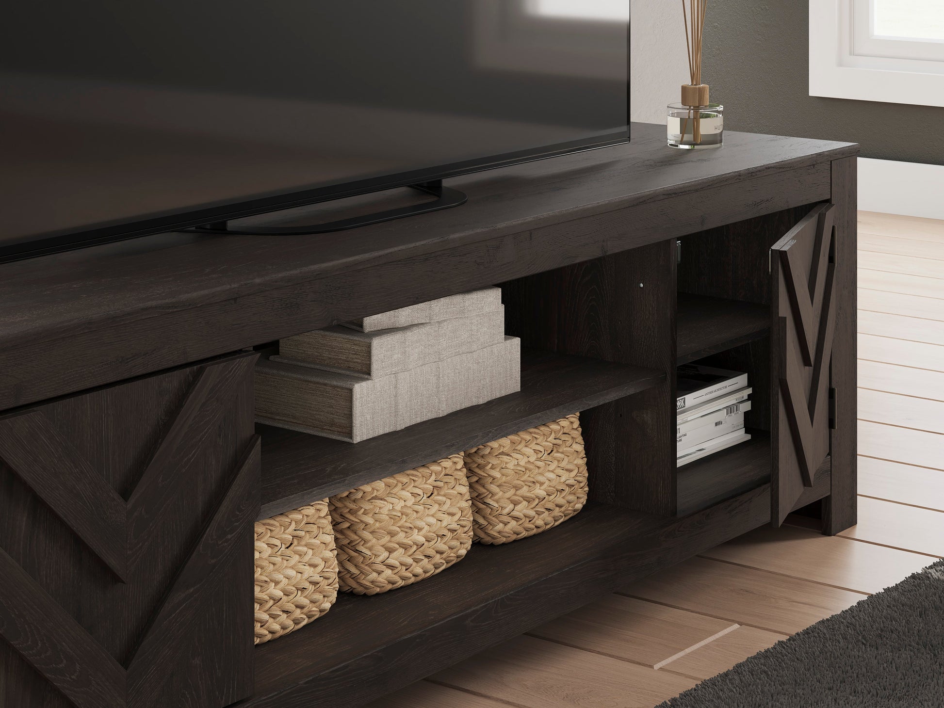 Cayboni without the fireplace