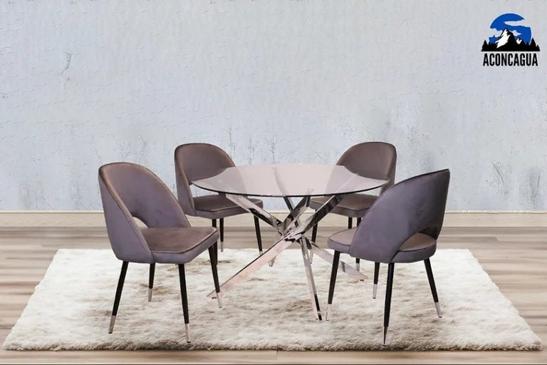 Round dining set