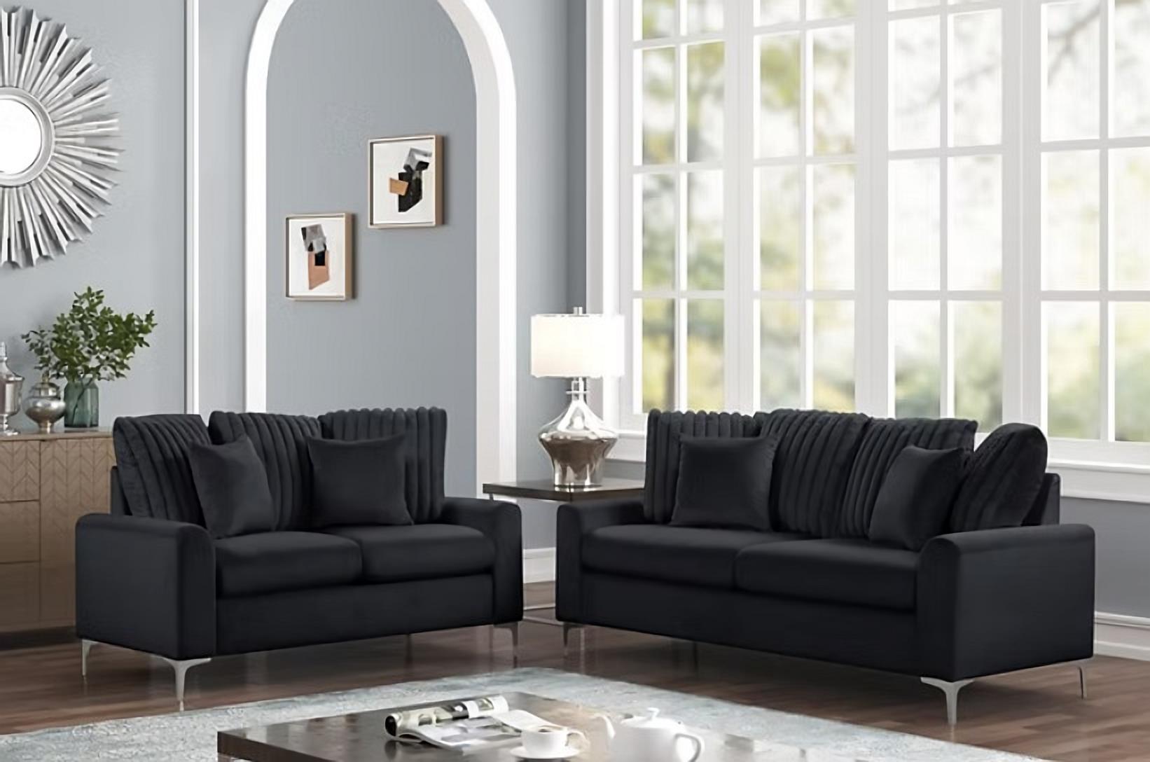 S150 Elina Living Room