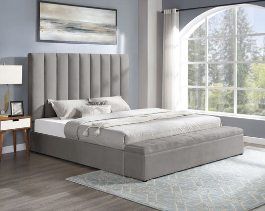 Valencia platform bed